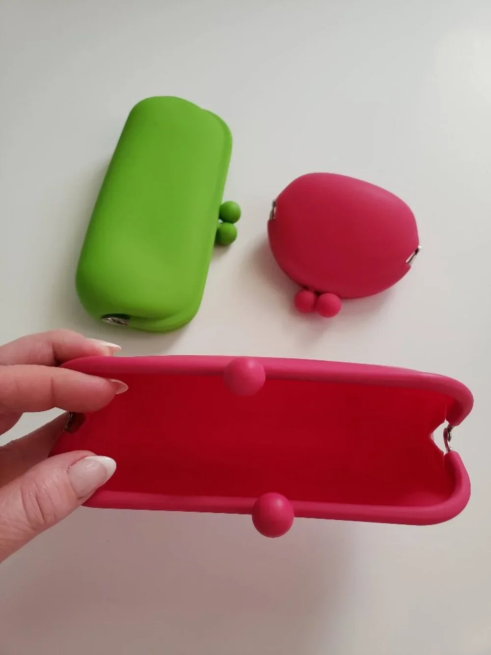 p+g design Japan 3pc Silicone Kiss Lock Pouch Bundle Purse Organizer Set